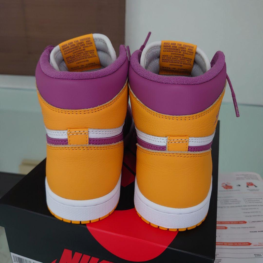 新品未使用品 NIKE ナイキ エアジョーダン1 ハイ OG ブラザーフッド 画像4