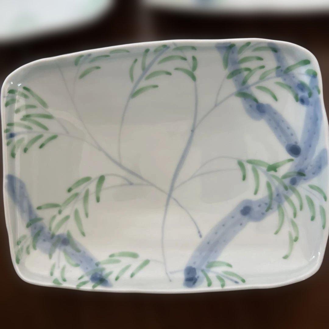 藍水 ヤナギの角皿波佐見焼