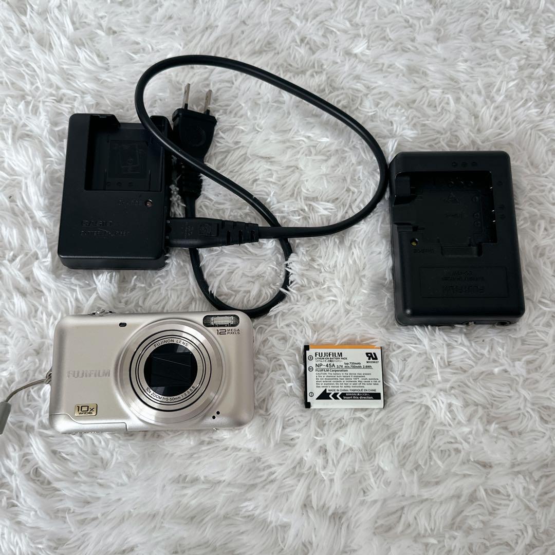 美品】FUJIFILM FinePix JZ300 シルバー - メルカリ