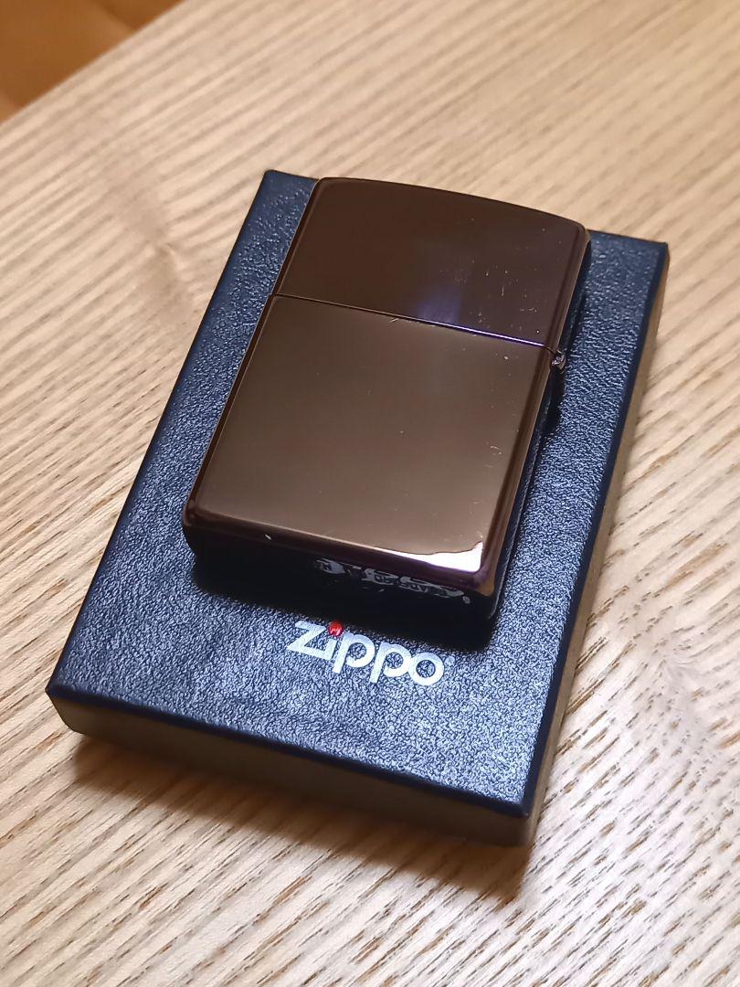 今年の新作から定番まで！ Zippo】ヴィンテージ／筆記体 斜体 ライター ／USA製 銅色 その他