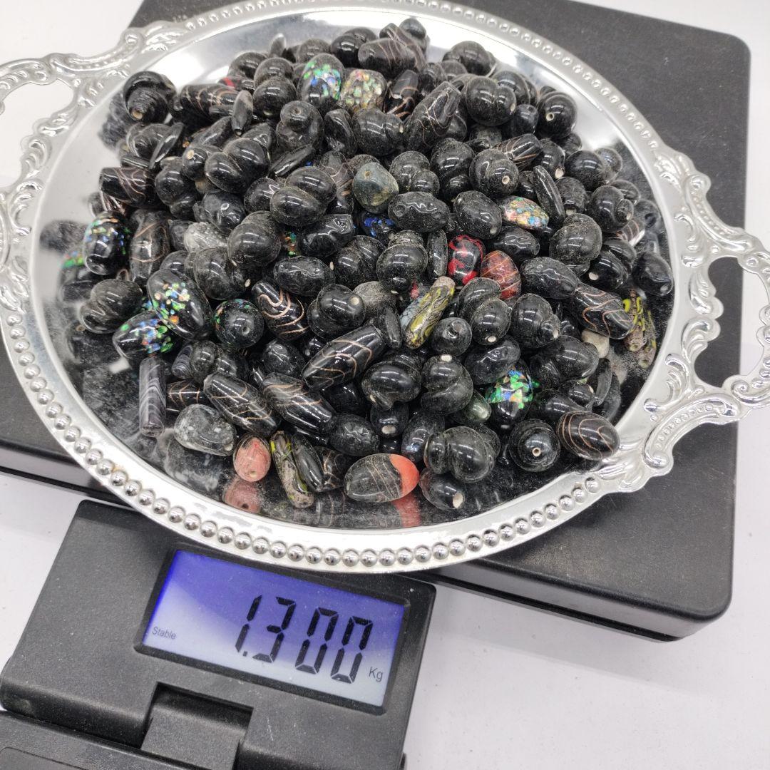 チェコビーズ　トンボ玉　ビーズ　ブラックミックス　昭和レトロ　ハンドメイド