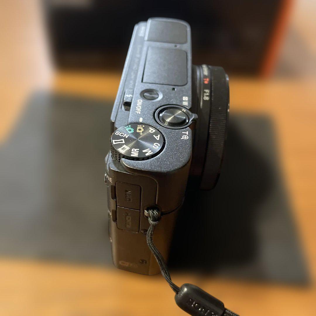 SONY RX100 III コンパクトデジタルカメラ