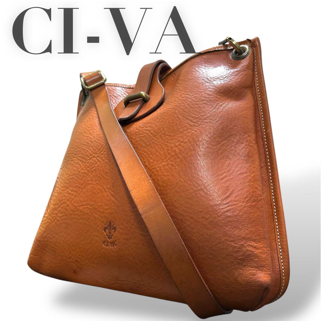 CI-VA　チーバ　ショルダーバッグ　オールレザー　ロゴ刻印　真鍮　大容量
