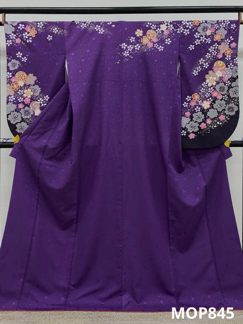 二尺袖 ポリエステル着物 金彩 紋意匠 袴向き MOP485