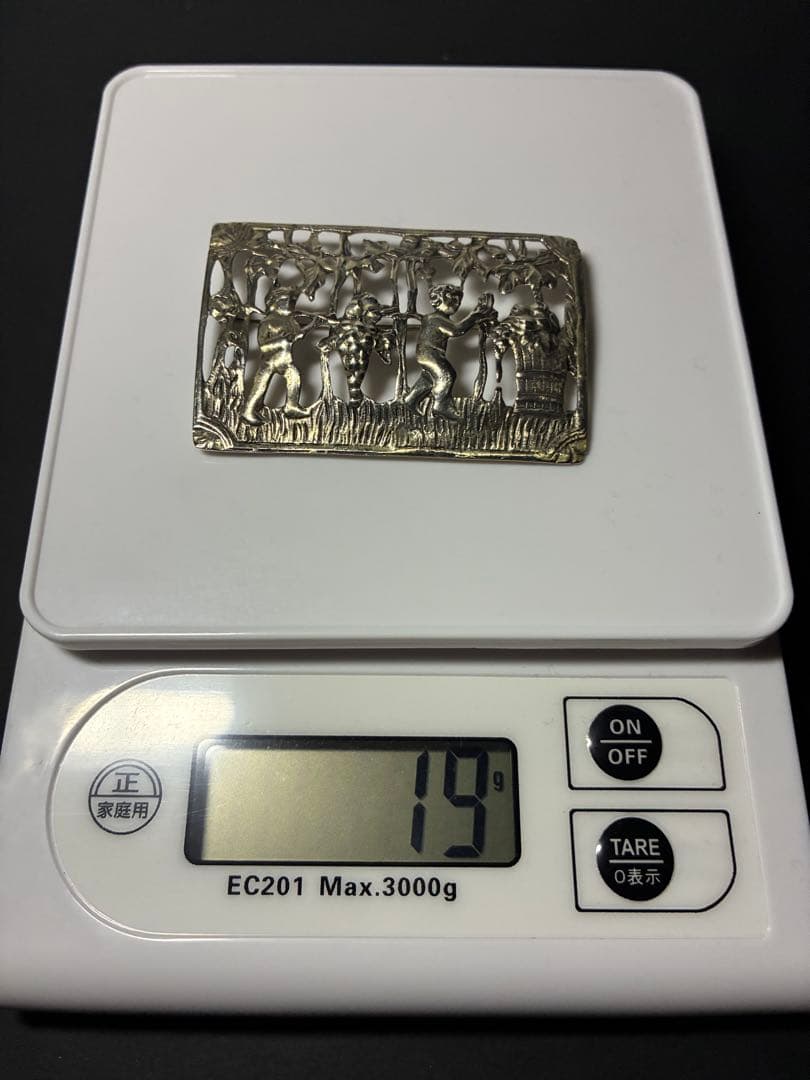 一点物USヴィンテージ 純銀ブローチ 葡萄収穫 STERLING製 19g 一点物USヴィンテージ 純銀ブローチ 葡萄収穫 STERLING製 19g