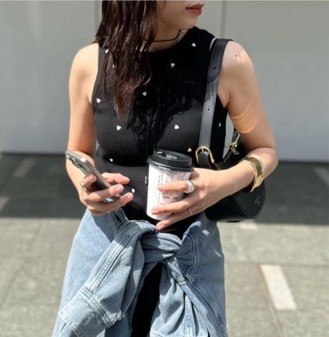 LOUNGEDRESS（ラウンジドレス）の「ハート刺繍タンク（Tシャツ