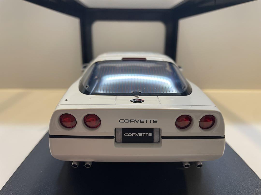 AUTOart シボレー コルベット C4 1:18 ホワイト