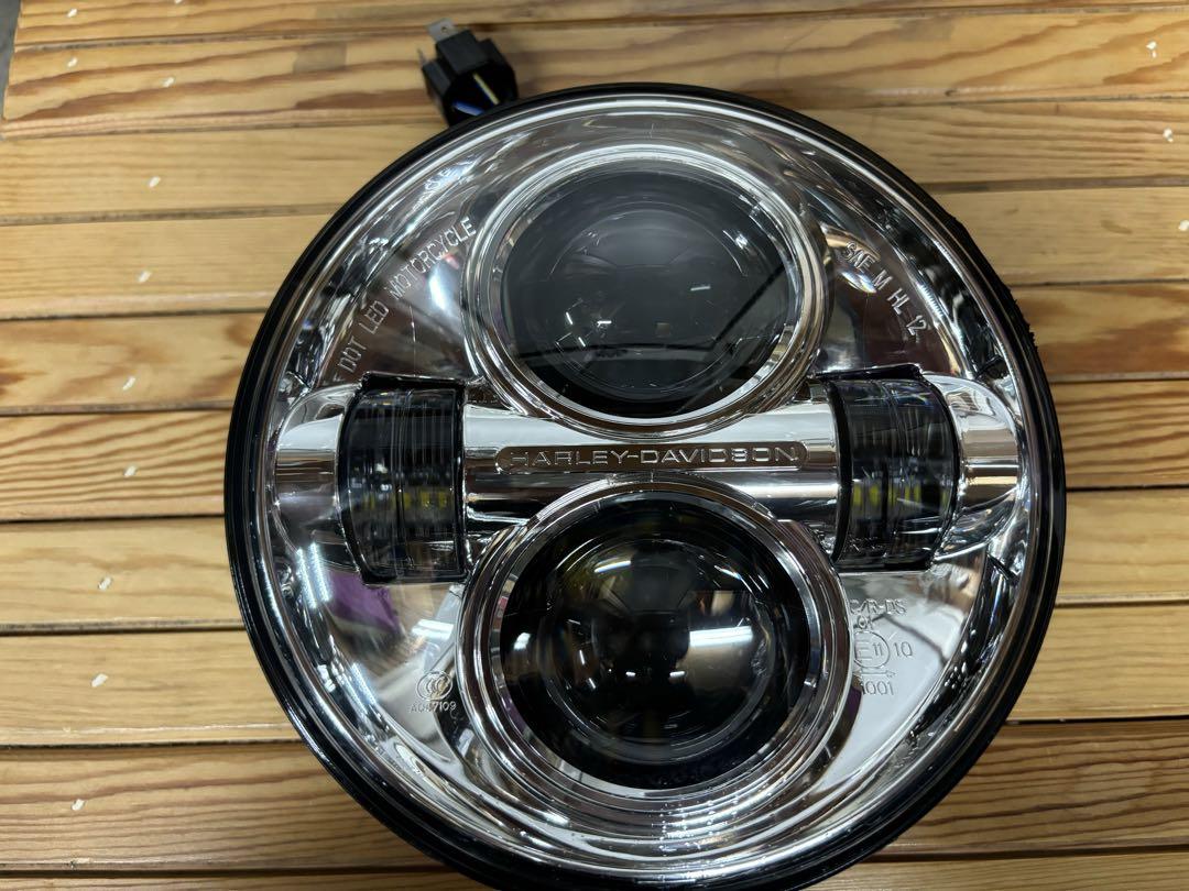 7インチ LEDヘッドライト ハーレー