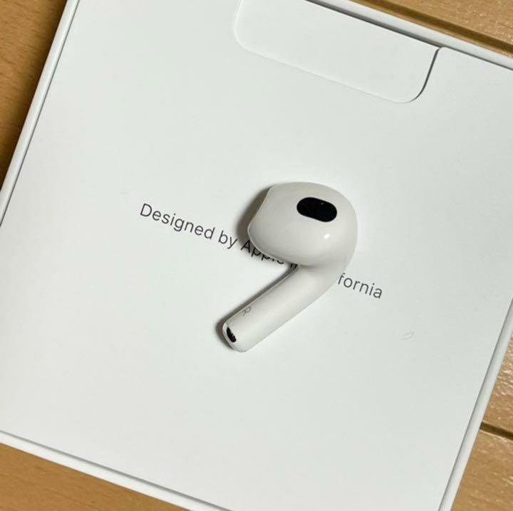 AirPods 第3世代　右耳のみ　エアーポッズ　Apple 新品 Apple エアーポッズ 第三世代 R片耳 第3世代 AirPods 右耳のみ