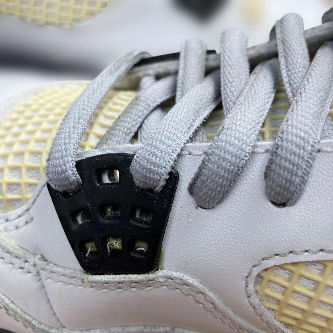 Air Jordan 4 ホワイト/ブラック/グレー