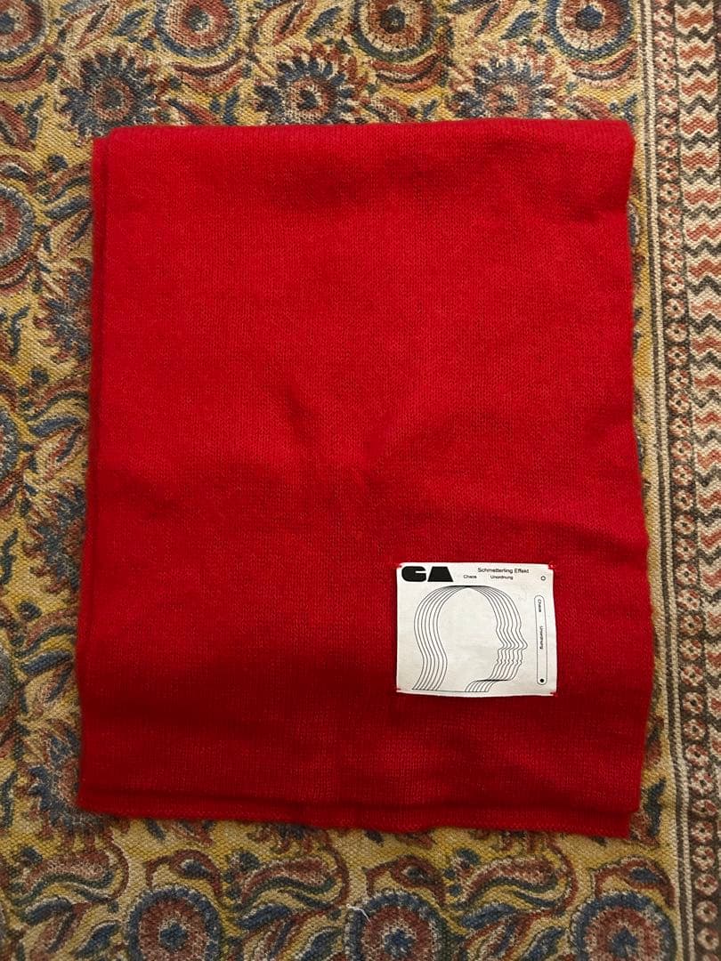 GADID ANONIEM OLOF / RED GADID ANONIEM OLOF / RED