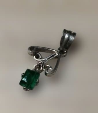 デザイン ペンダント目立った傷や汚れなし