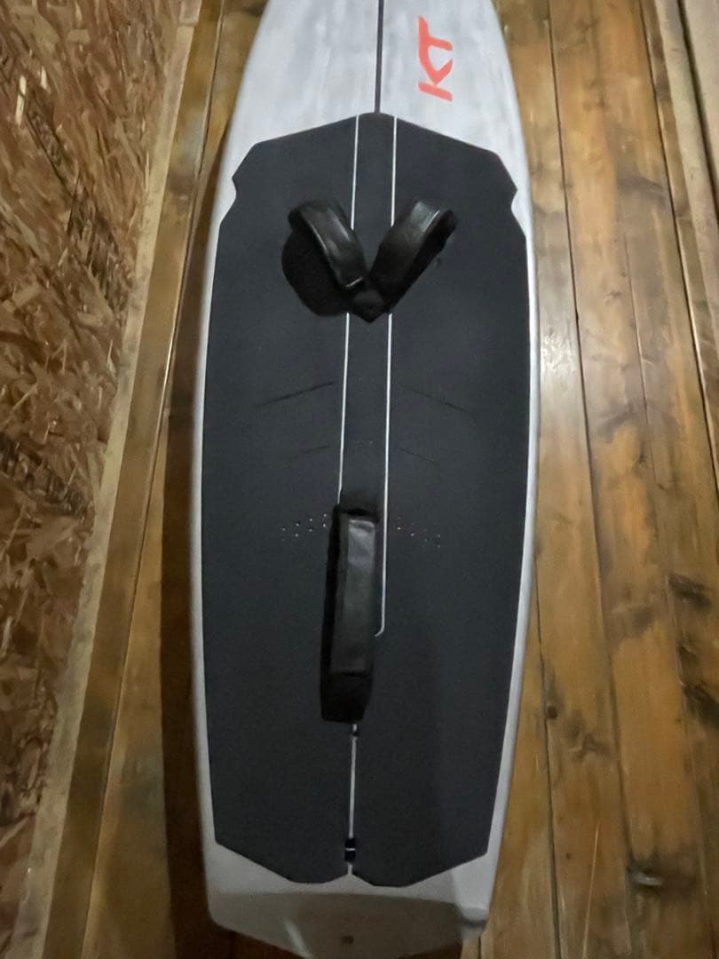 2024 KT ウイングボード Super K 6’1”✖️21”. 80L 2024 KT ウイングボード Super K 6’1”✖️21”. 80L