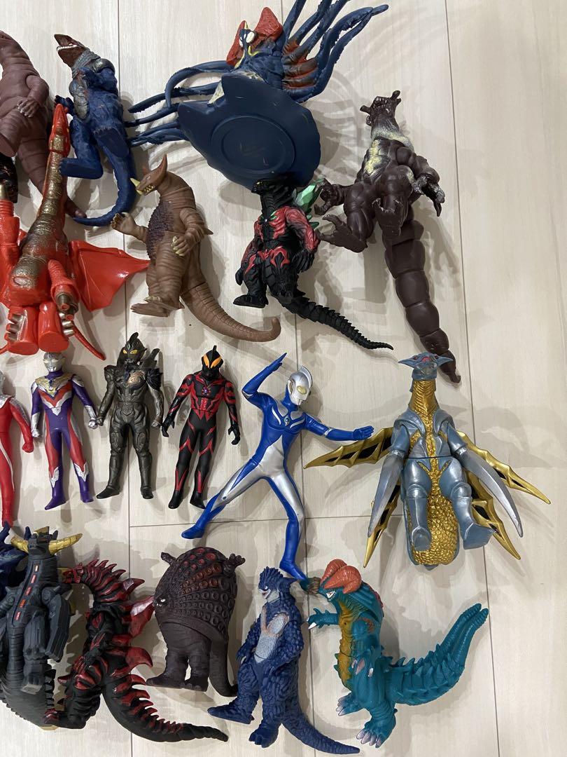 ウルトラマン　怪獣　ソフビ　まとめ売り ウルトラマン ウルトラ怪獣 フィギュア ソフビ 15匹 まとめ売り