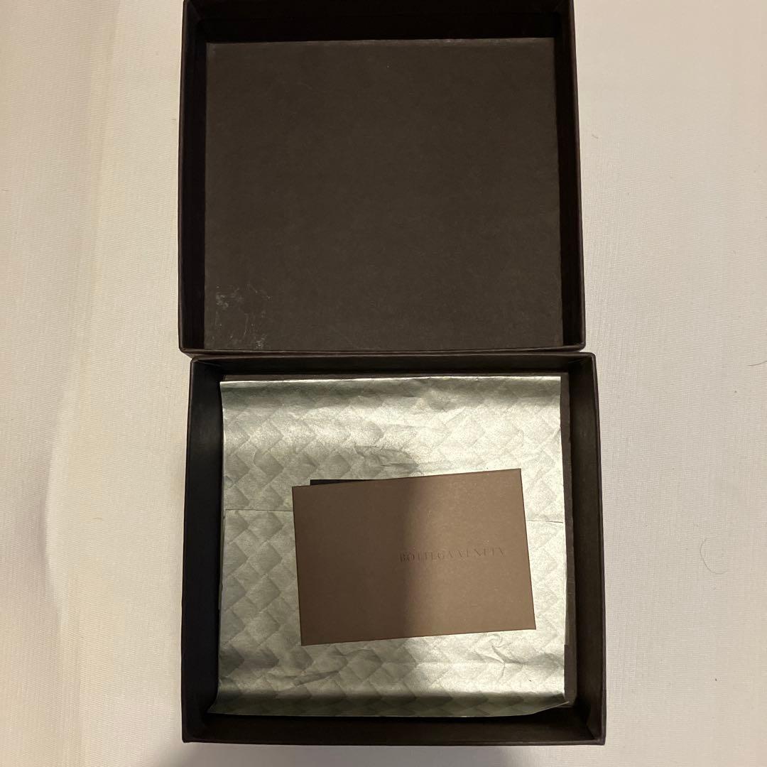 ボッテガヴェネタ 二つ折り財布