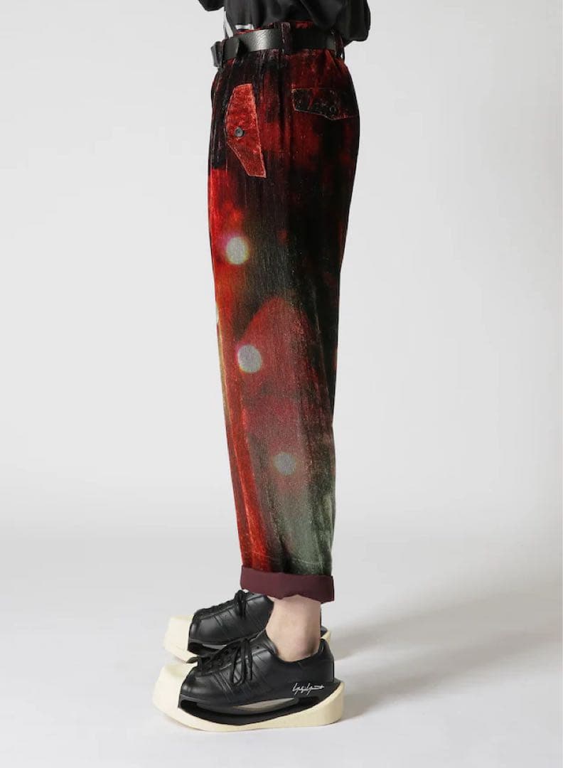 定価¥256,300 ヨウジヤマモト 23SS ベルベットパンツ