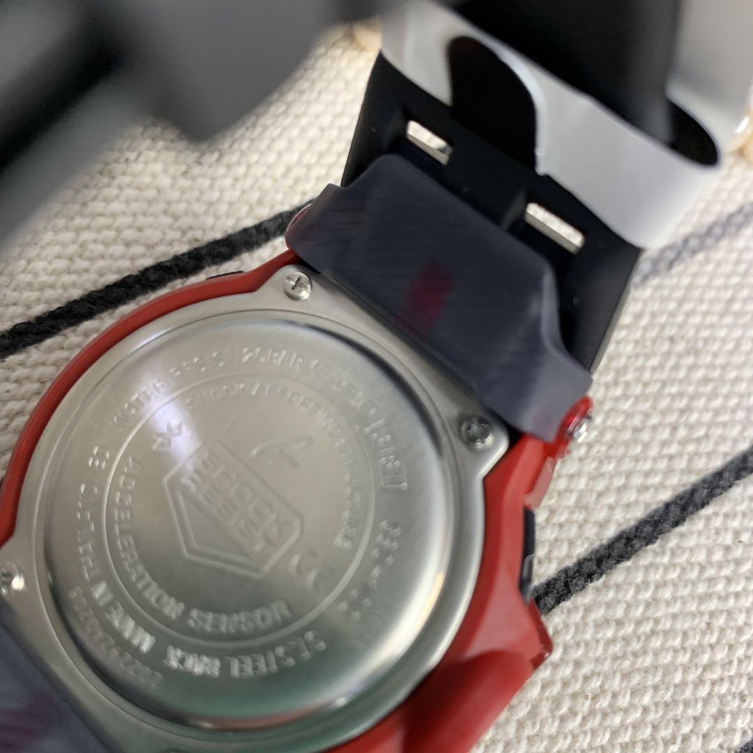 T50 G-SHOCK GBD-100SM-4A 1JF G-SQUAD 黒×赤