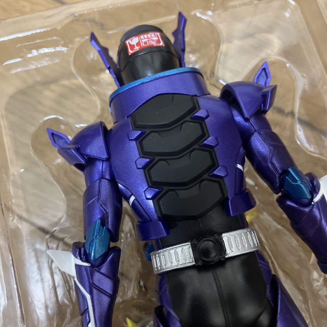 フィギュアーツ　仮面ライダー　ローグ　ビルド　クローズ　グリス　ガヴ