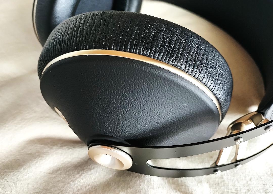 Meze Audio 99 NEO 密閉型ヘッドホン