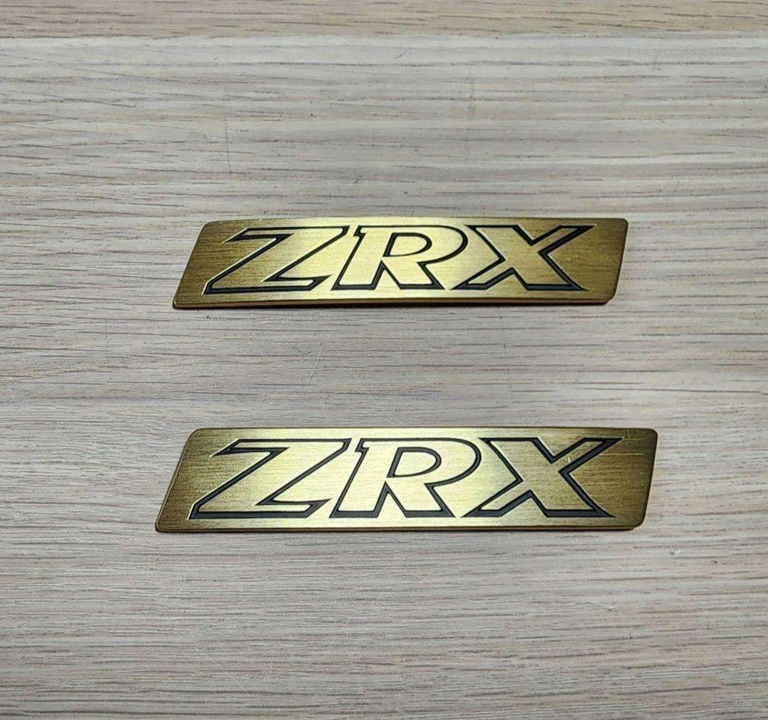 カワサキ　ZRX　サイドカバーエンブレム　純正エンブレム　ZRX 400