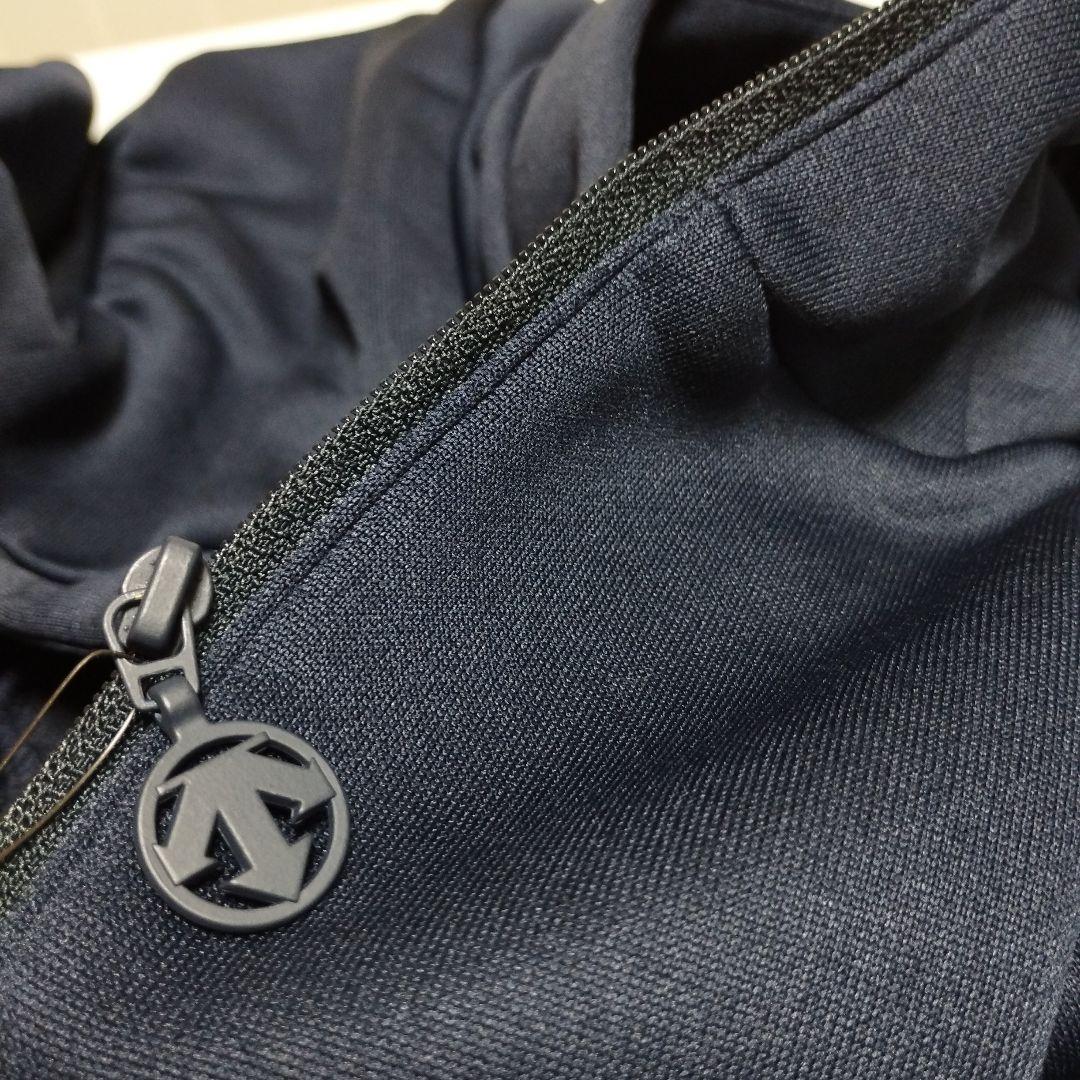 未使用 DESCENTE デサント ライトスムース フーデッドジャケット