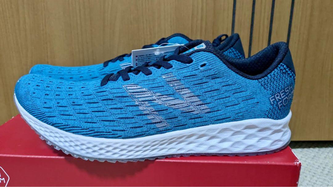 新品未使用 New Balance 27.5ランニングシューズ  ニューバランス