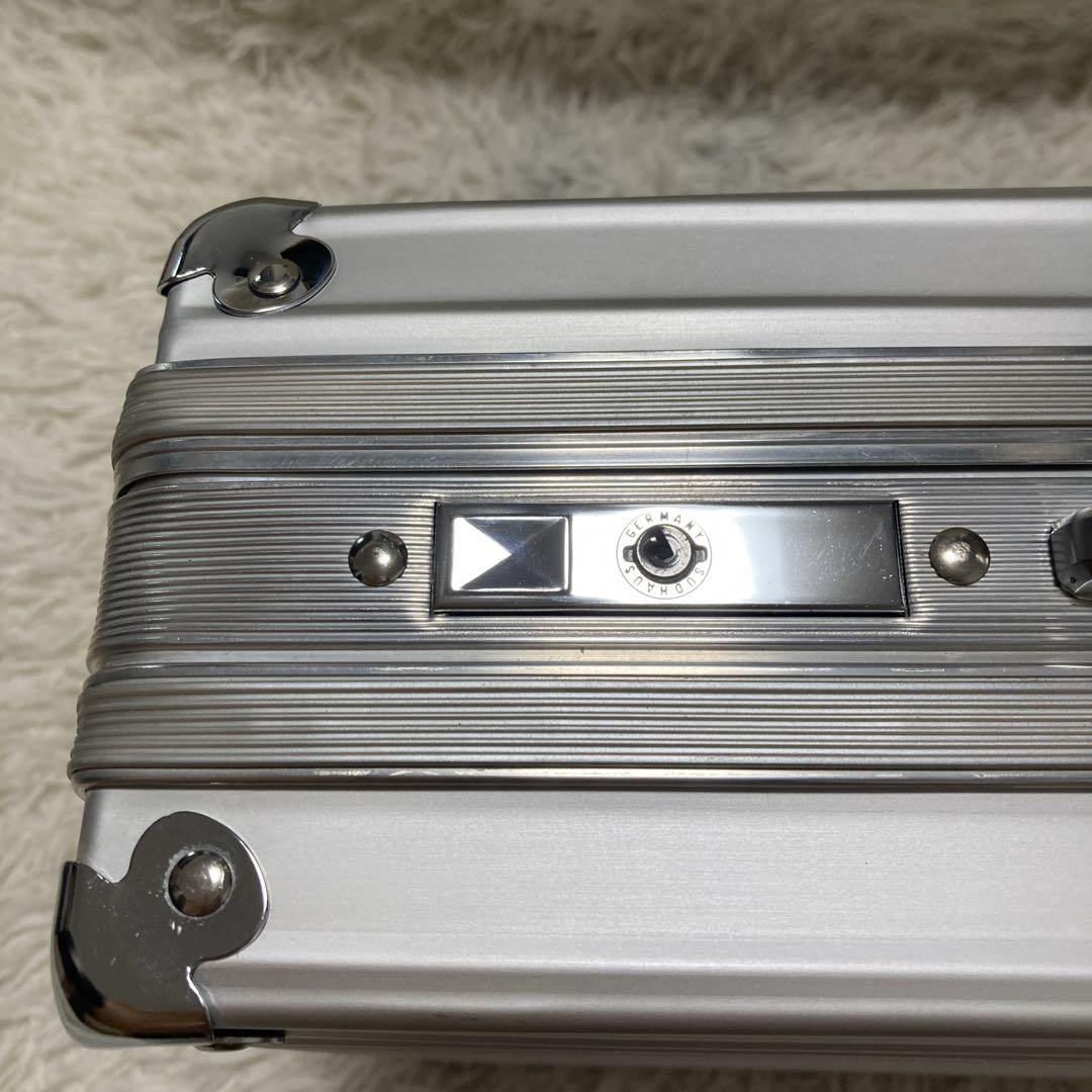 RIMOWA アルミニウム