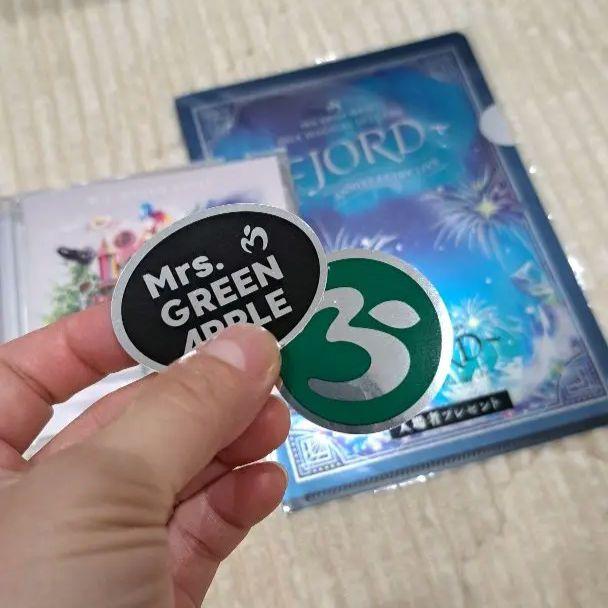 Mrs.GREEN APPLE ベストアルバム「10」グッズ フルセット 箱付 Mrs. GREEN APPLE ベストアルバム「10」とグッズ - メルカリ