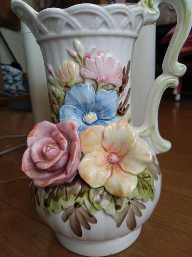 花柄陶器ピッチャー