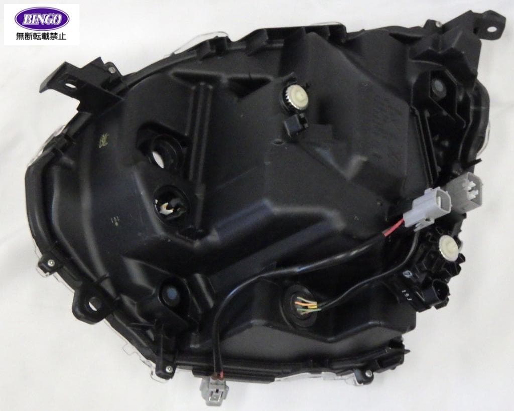 ダイハツ キャンバス LA800S ヘッドライト 右 100-69038 ダイハツ キャンバス LA800S ヘッドライト 右 100-69038