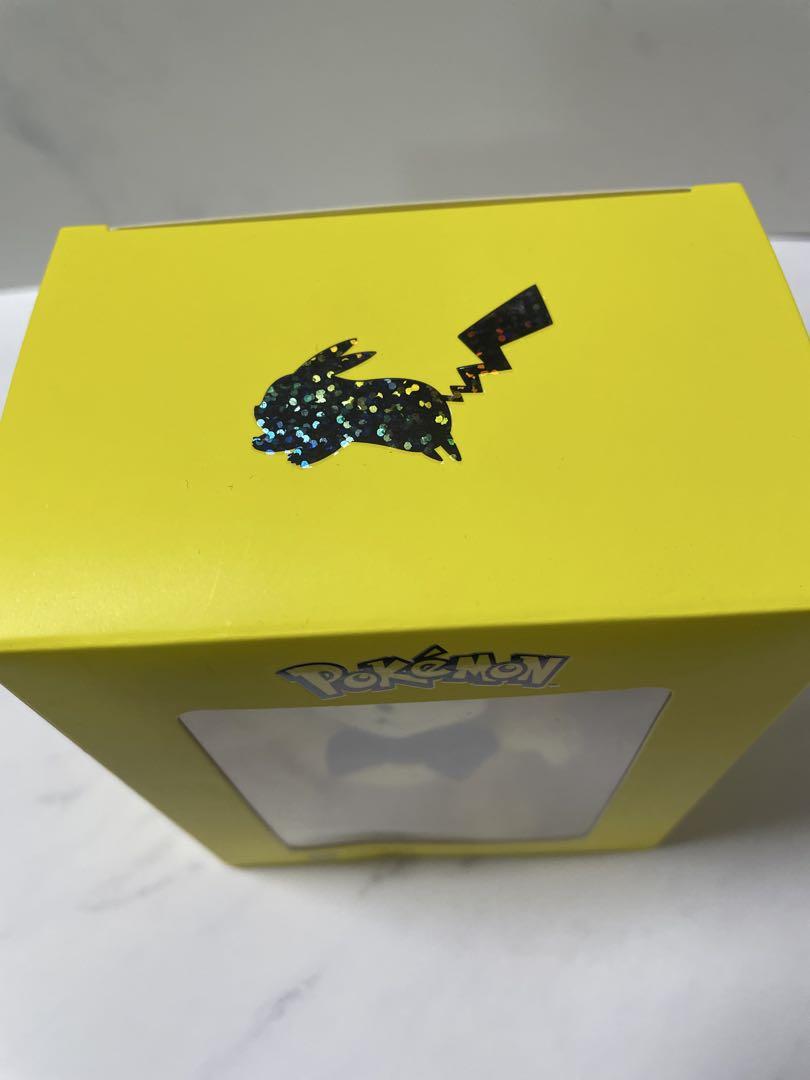 韓国　ロッテホテル限定 ピカチュウ マスコット　ぬいぐるみ　新品
