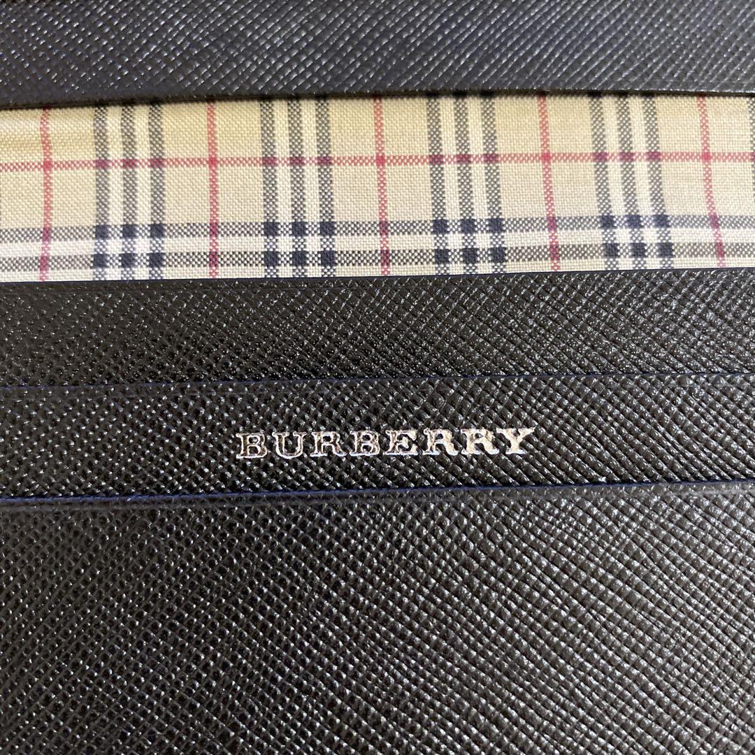 ＢＵＲＢＥＲＲＹ　名刺入れ　カードケース　内側チェック柄