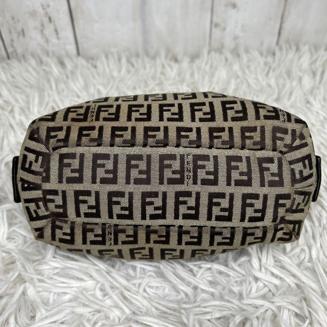 FENDI マンマ　ズッカ　ズッキーノ　ポーチ　キャンバス　マンマバケット
