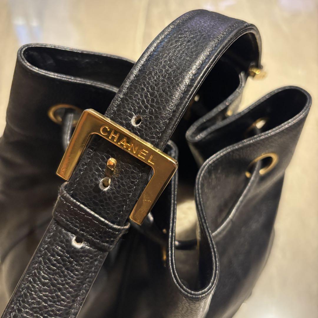 良品　CHANELシャネル ココマーク リュック　黒　キャビアスキン マトラッセ