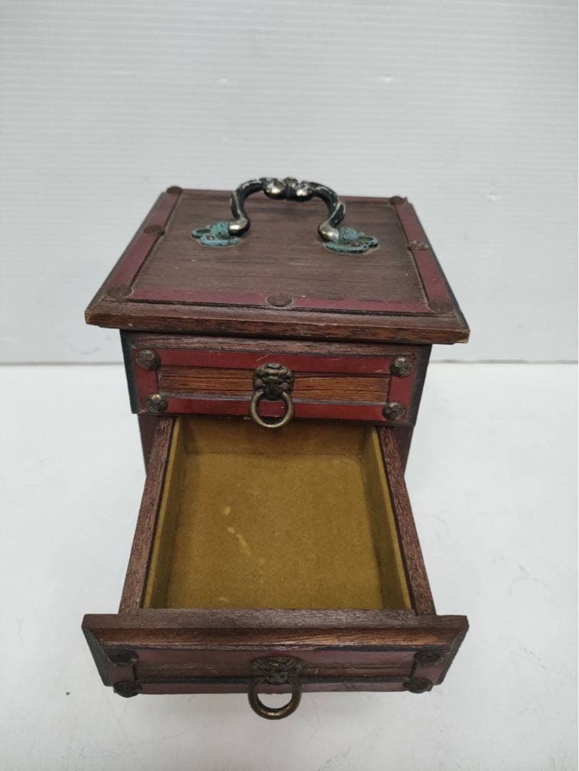 木製　アンティーク　オルゴール付き小物入れ　レトロ アンティーク 木製 オルゴール レトロ 小物入れ 雑貨 宝箱 宝物 指輪