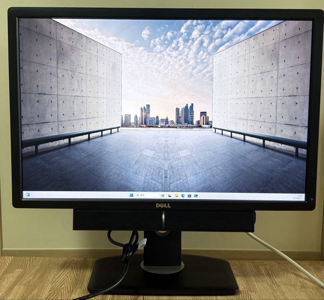DELL 24型PCモニターU2412MB+純正スピーカーAX510サウンドバー