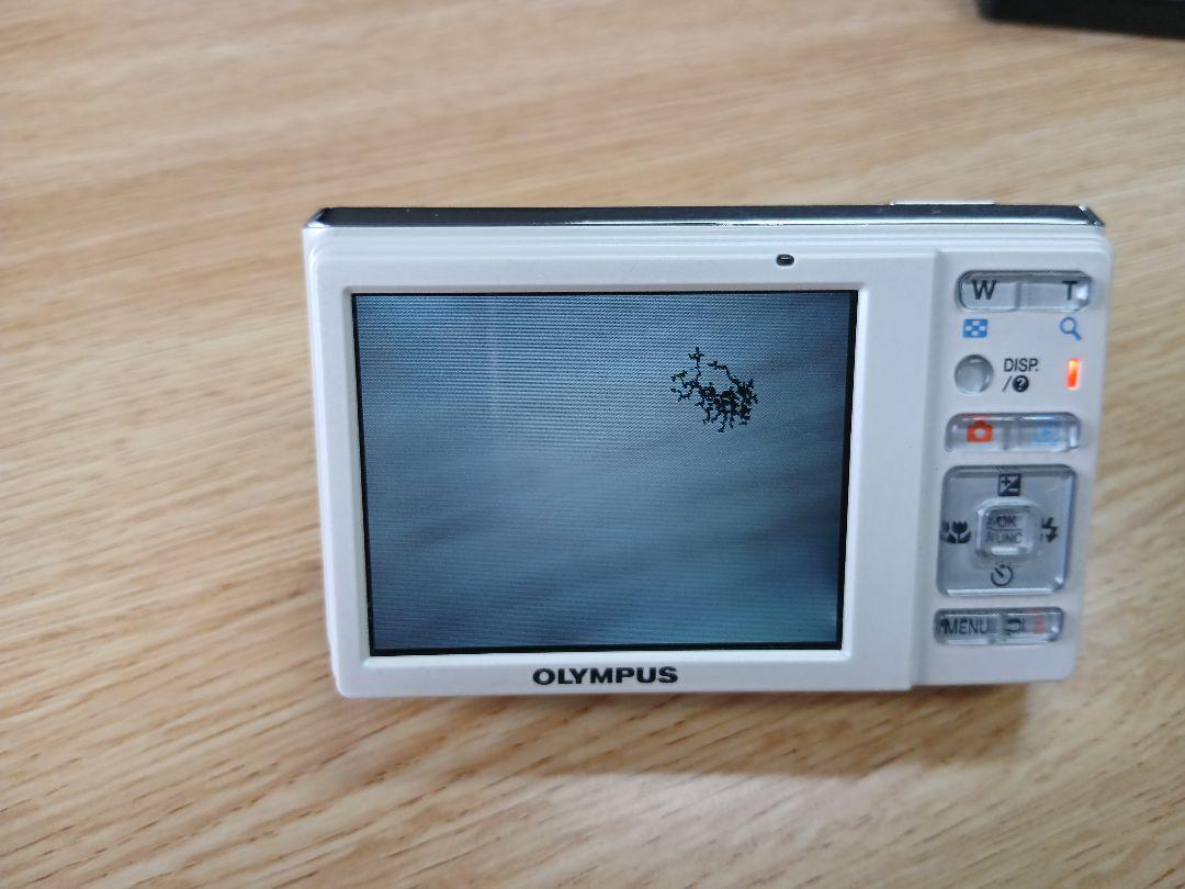デジカメ　本体　OLYMPUS FE-4010 現状品 バッテリー3個付 デジカメ 本体 OLYMPUS FE-4010 現状品 バッテリー3個付 - メルカリ