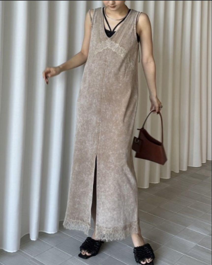 MEDI 2WAY DENIM LIKE LACE DOCKING DRESS