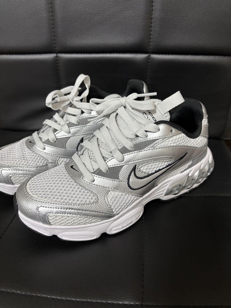 NIKEナイキZOOM AIR FIRE 25㎝　メタリックシルバー NIKEナイキZOOM AIR FIRE 25㎝ メタリックシルバー