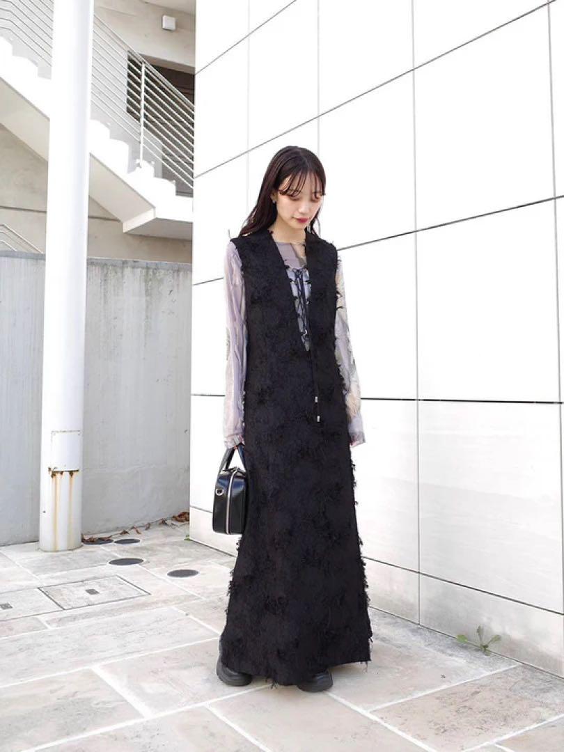 トップス Marte Sahara Sheer Top 10 Decorated Wall