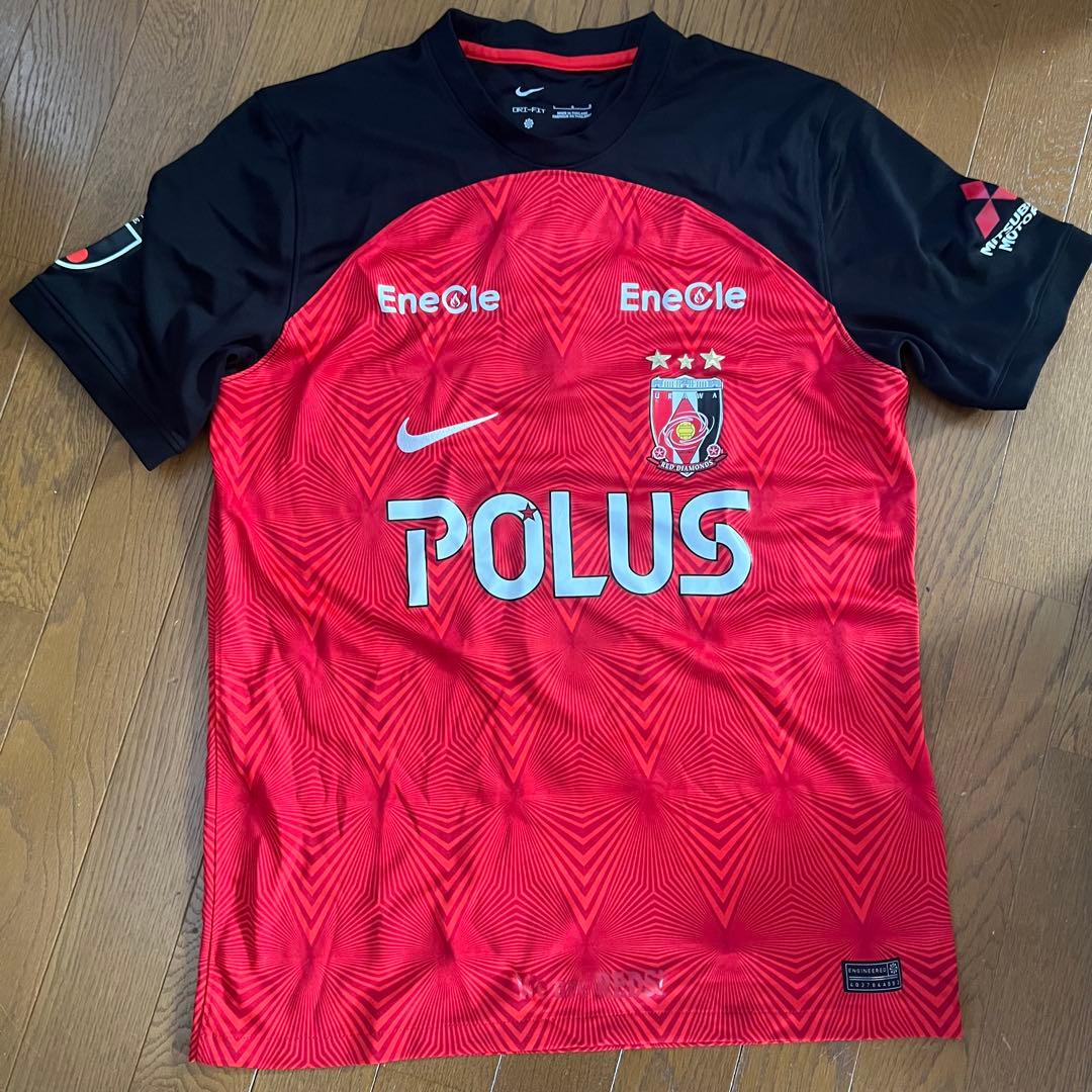 Lサイズ 浦和レッズ 2025シーズン ユニフォーム 酒井宏樹♥に近い