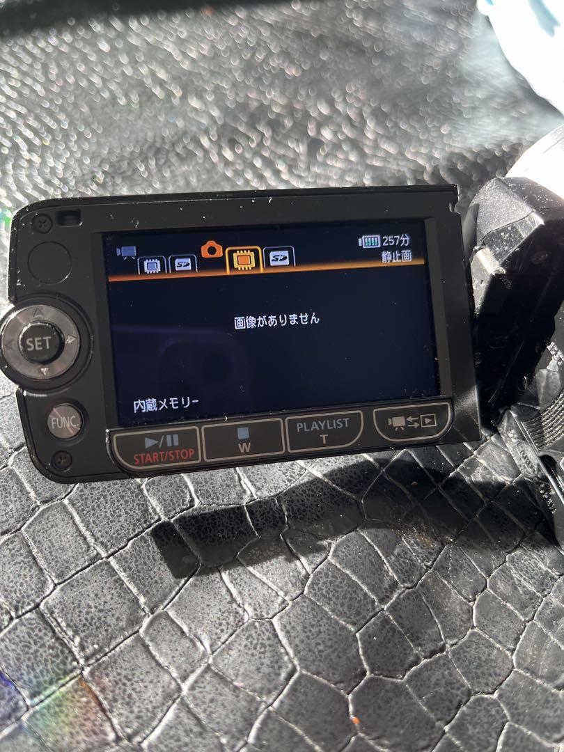 ビデオカメラ Canon ivis HF20