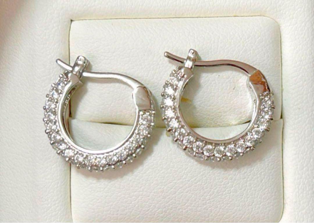 高級！！CZダイヤ　ループピアス S925　k18金コート WG CZダイヤ ループピアス S925 k18金コート WG - メルカリ
