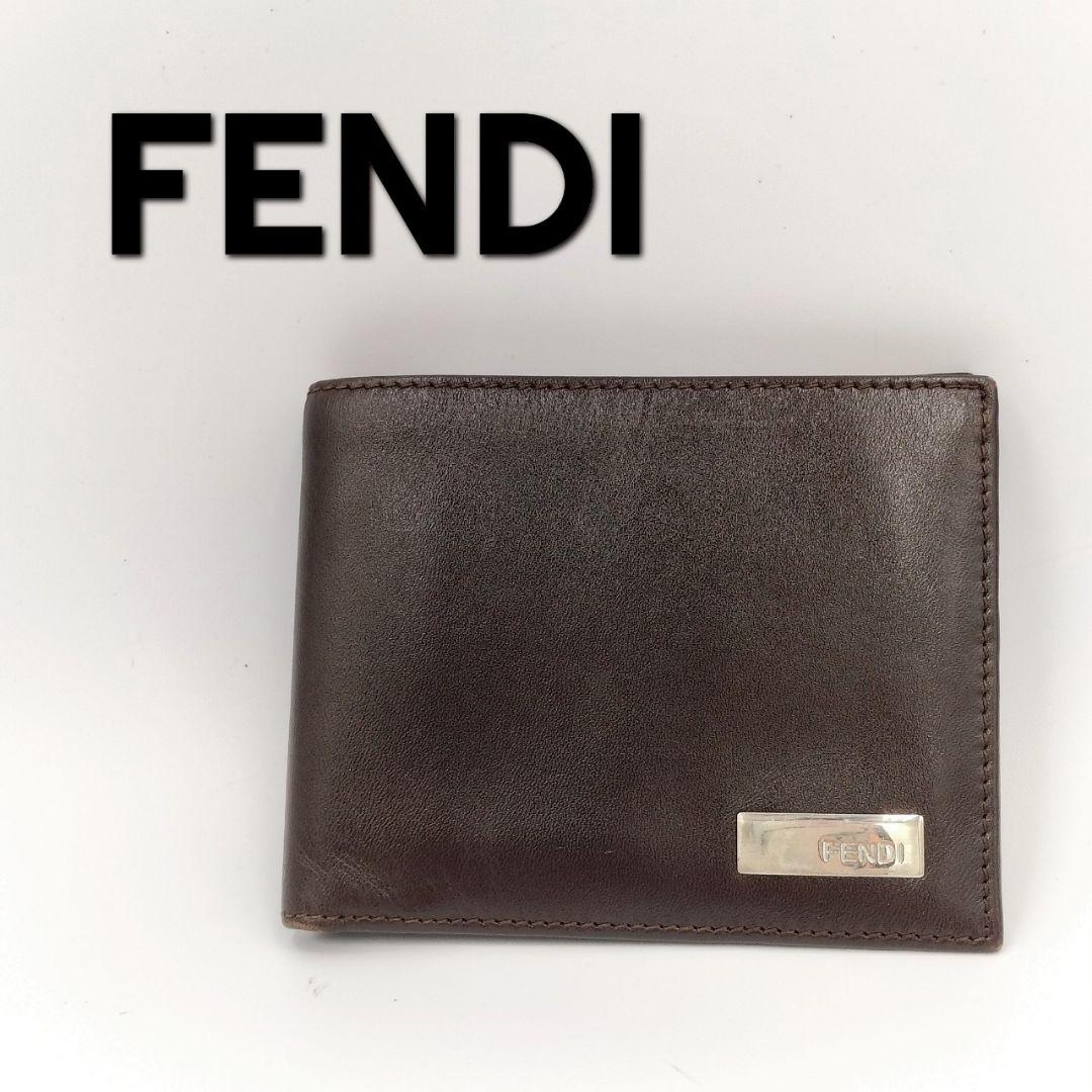 714 FENDI フェンディ 二つ折り財布 レザー