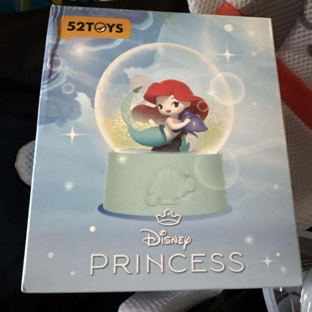 52toys ディズニープリンセス　スノードーム　シークレット　ベル　美女と野獣