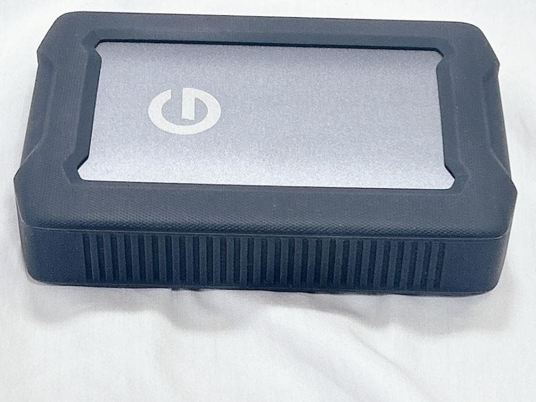 外付けHDD 5TB目立った傷や汚れなし