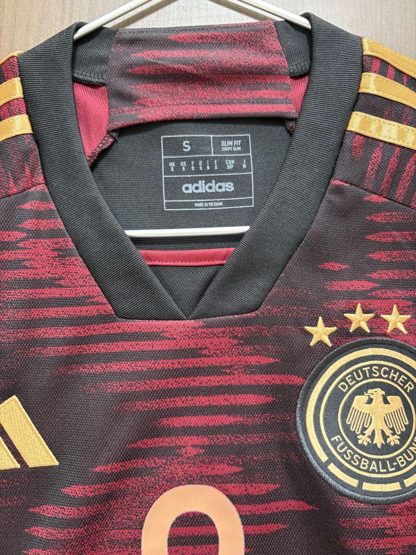 【期間限定価格】ドイツ代表 アウェイユニフォーム 2022年W杯 ゴレツカ 期間限定価格】ドイツ代表 アウェイユニフォーム 2022年W杯