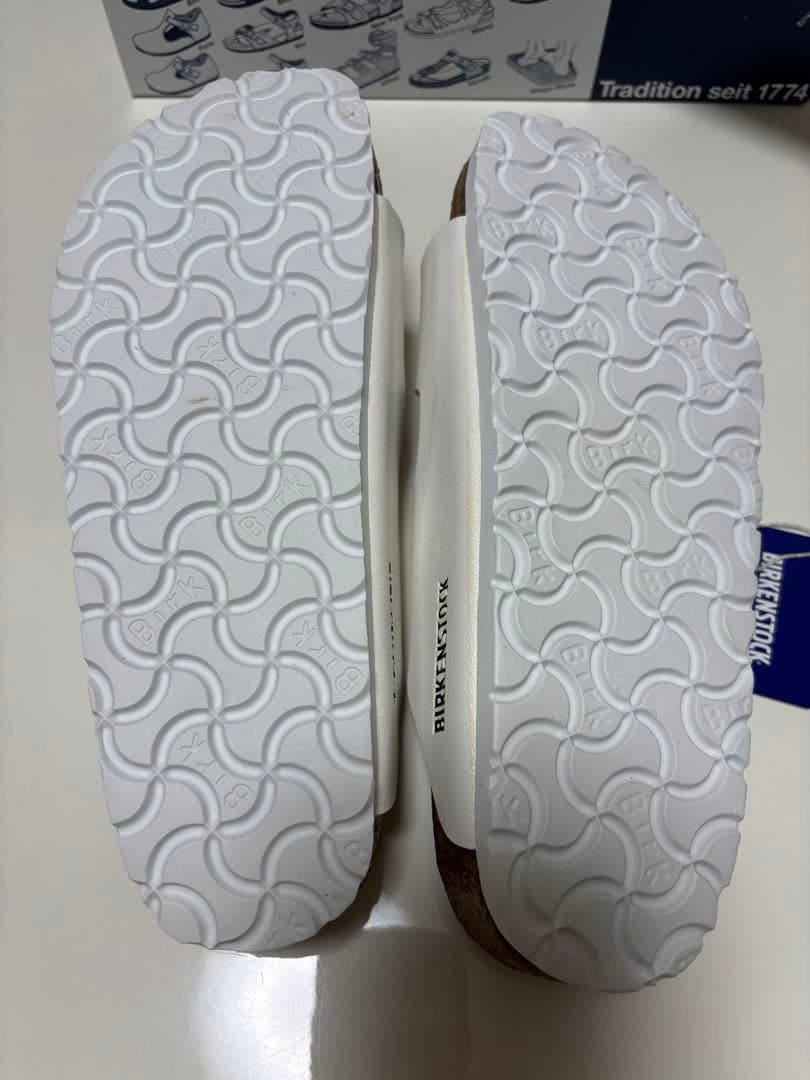 ビルケンシュトック アリゾナ サンダル37