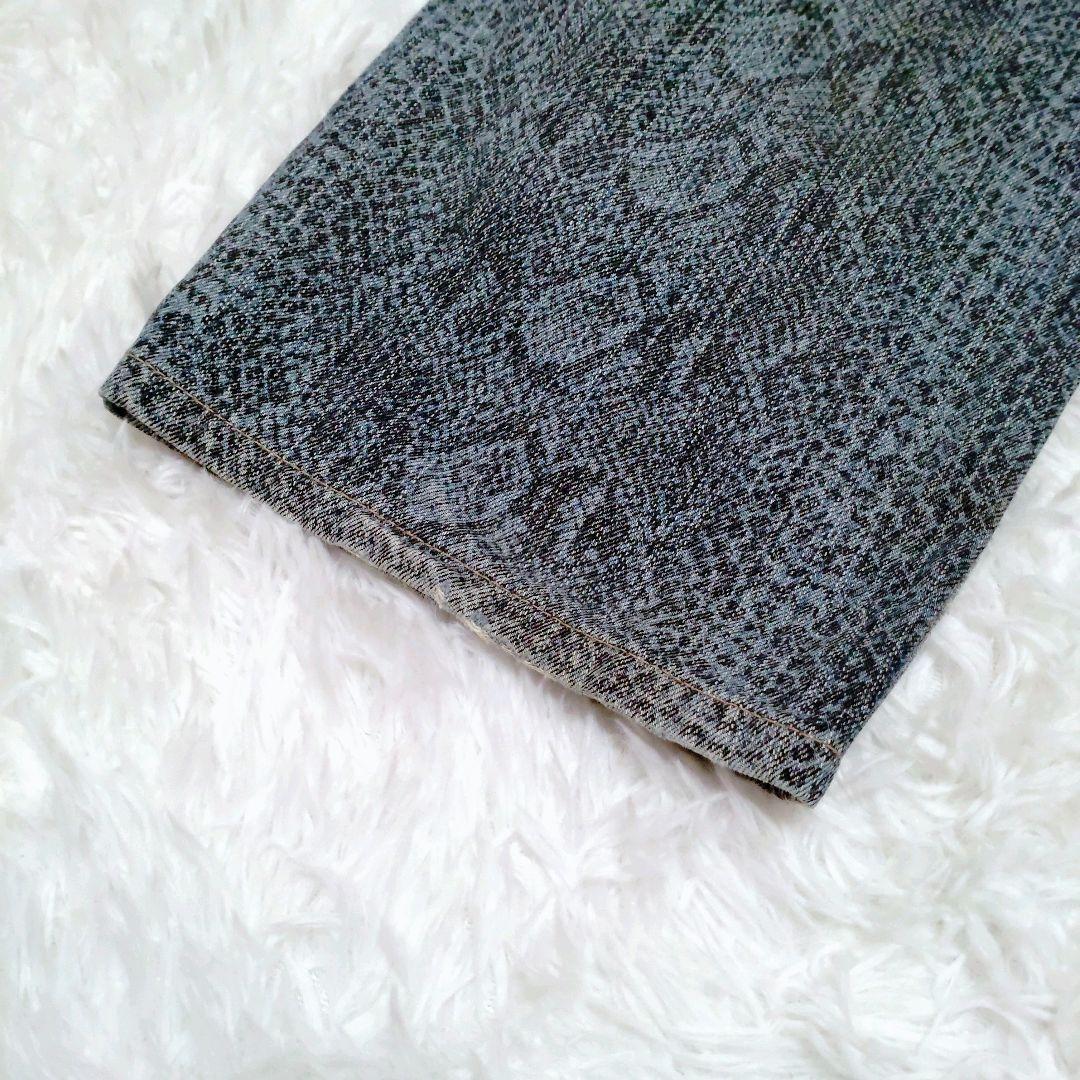 絡繰魂 デニム ジーンズ 刺繍ロゴ 鯉 龍 牡丹 刺繍 パイソン 32 総柄 絡繰魂 デニム ジーンズ 刺繍ロゴ 鯉 龍 牡丹 刺繍 パイソン 32 総柄