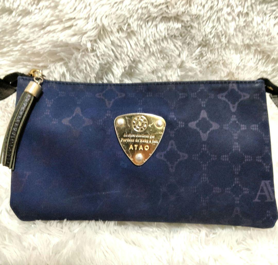 ショルダーバッグ